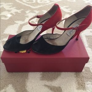 Argentine tango shoes